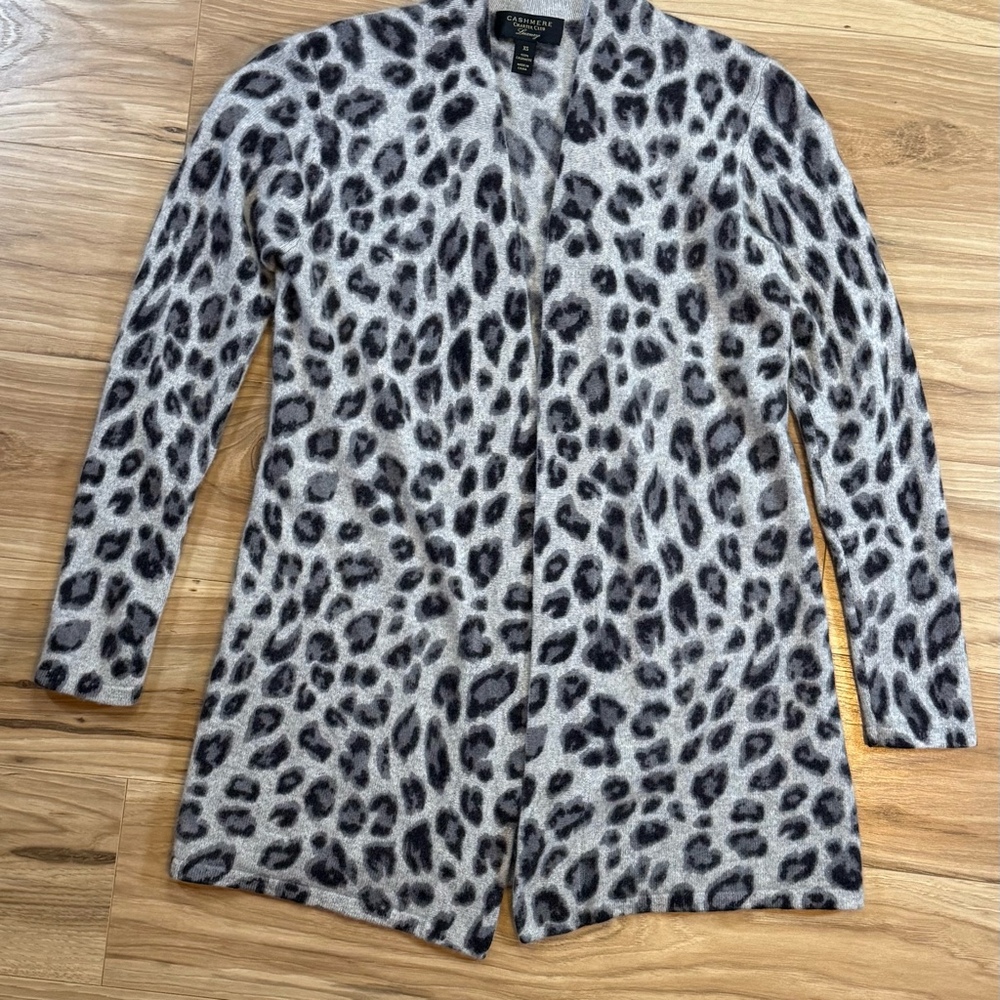 Charter Club Women’s XS Cashmere Leopard Cardigan Repaired